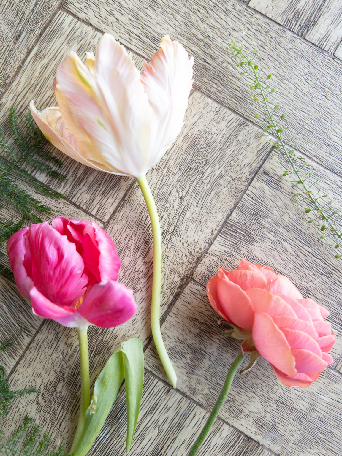 4 Easy Tips For A Whimsical Flower Arrangement | Hope And Hedges